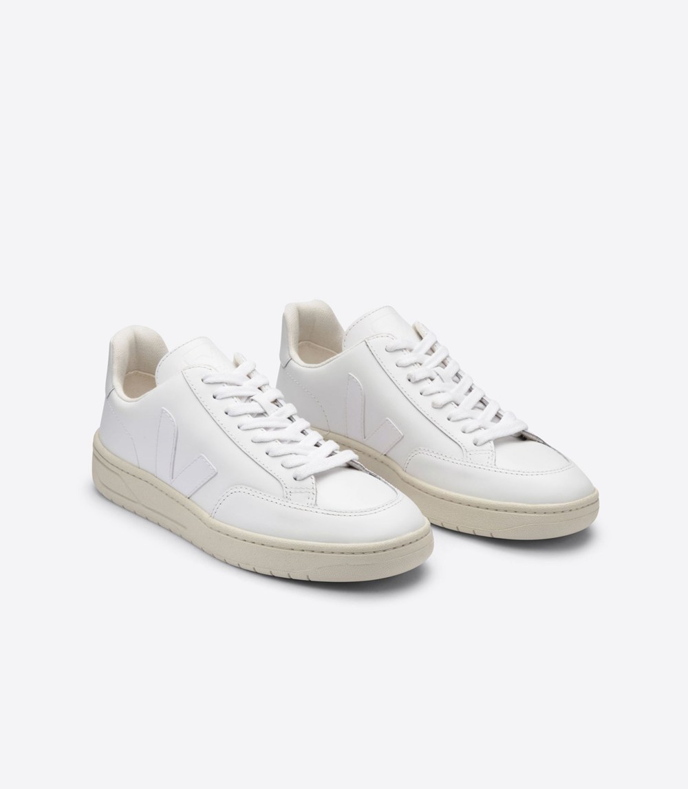 Veja Trainers Mens White - V-12 Leather - RQZA-74861